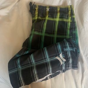 Men’s swim trunks